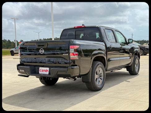 New 2026 Nissan Frontier SV AWD/4WD image 16