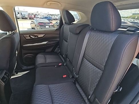 Used 2020 Nissan Rogue S w/ Special Edition Package FWD image 22