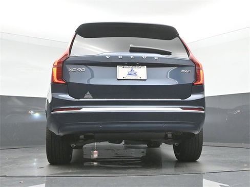 New 2026 Volvo XC90 B6 Plus w/ Protection Package Premier image 43
