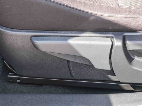 Used 2025 Nissan Sentra SV FWD image 24