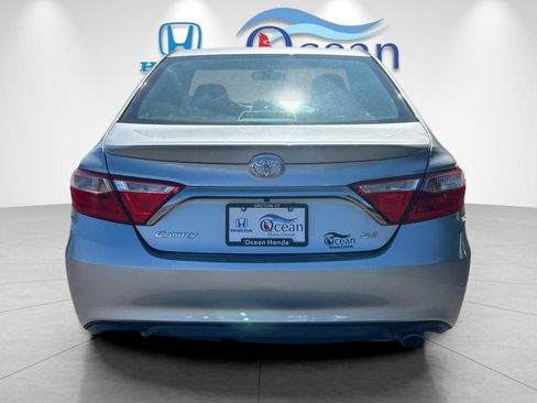 Used 2016 Toyota Camry SE FWD image 4