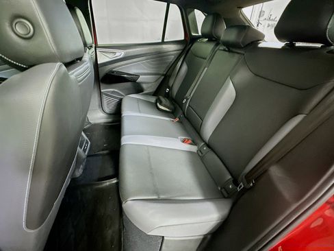 Used 2023 Volkswagen ID.4 S image 26