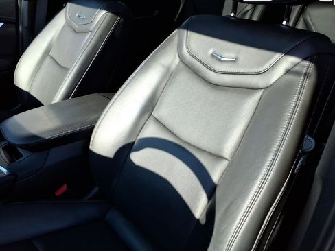 Certified 2025 Cadillac XT6 Premium Luxury image 15