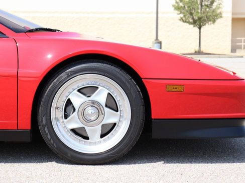 Used 1987 Ferrari Testarossa image 17