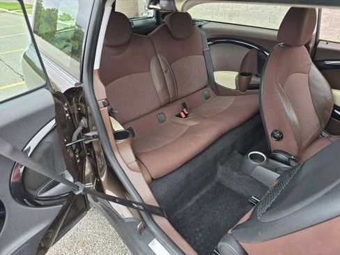 Used 2009 MINI Cooper Clubman Hardtop image 8