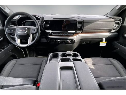 New 2026 GMC Sierra 1500 SLE AWD/4WD image 5