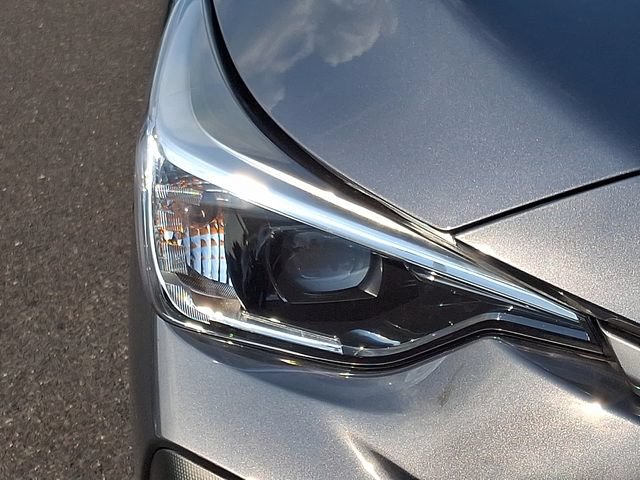 Certified 2024 Subaru Crosstrek 2.0i Premium AWD/4WD image 9