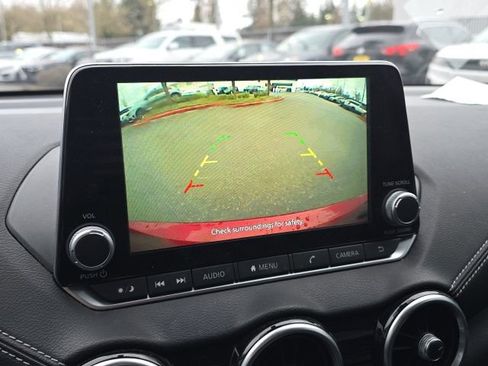 Used 2023 Nissan Sentra SV w/ Trunk Package image 20