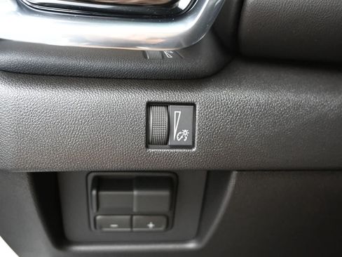 New 2026 GMC Canyon Elevation AWD/4WD image 23