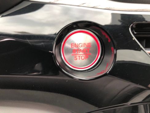 Used 2023 Acura MDX SH-AWD w/ Advance Package image 21