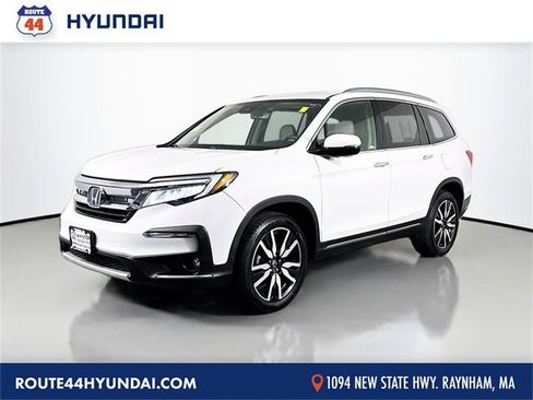 Used 2020 Honda Pilot Touring image 1