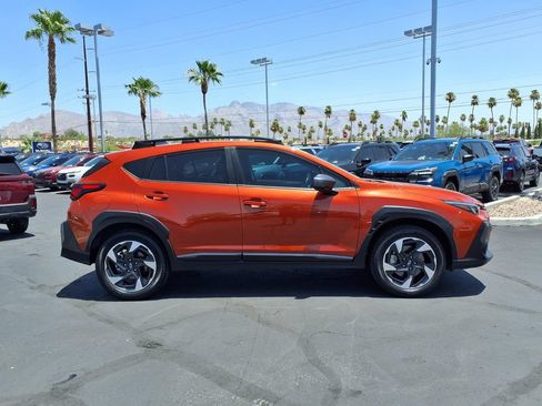 Used 2024 Subaru Crosstrek 2.5i Limited w/ Crosstrek Mirror Package AWD/4WD image 9