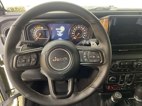 New 2025 Jeep Wrangler Unlimited Rubicon 392 image 19