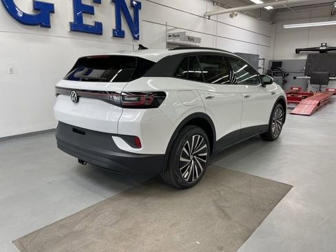 New 2025 Volkswagen ID.4 Pro image 4