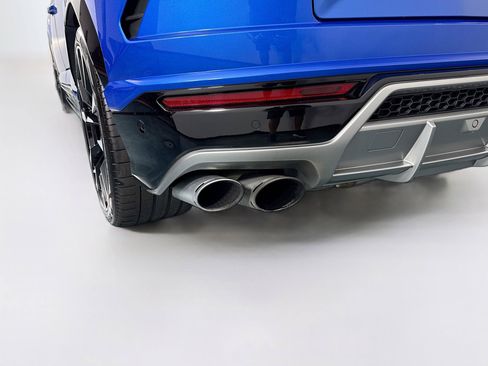 Used 2021 Lamborghini Urus AWD/4WD image 42