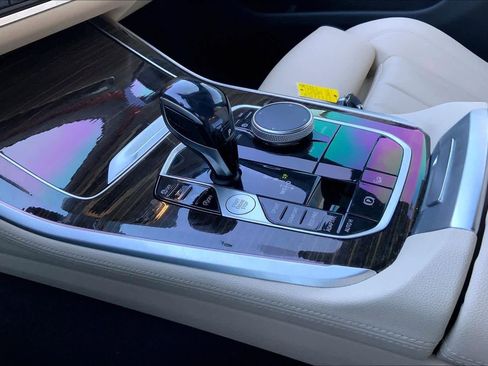 Used 2020 BMW X5 xDrive40i w/ Premium Package image 16