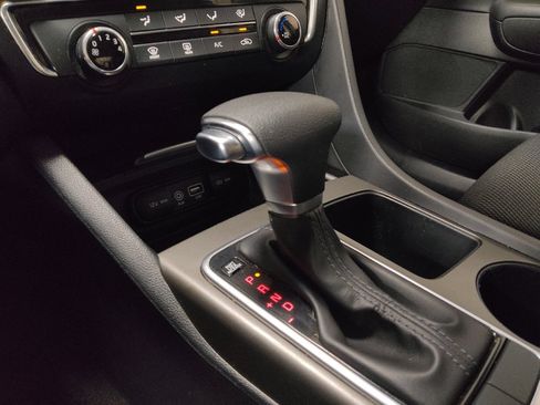 Used 2020 Kia Optima S FWD image 26