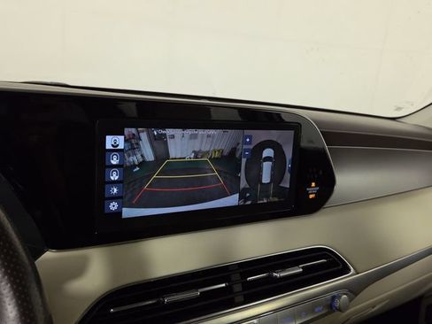 Used 2020 Hyundai Palisade Limited AWD/4WD image 19