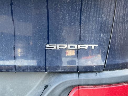 Used 2015 Jeep Cherokee Sport image 8