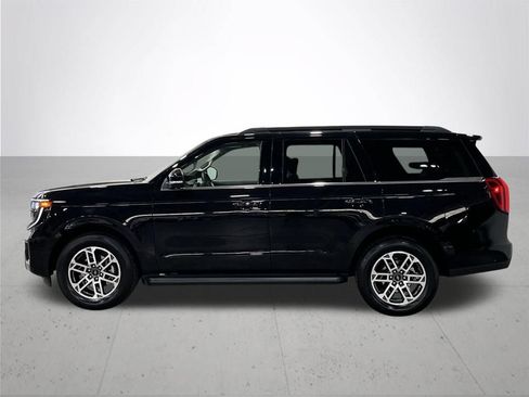 Used 2025 Ford Expedition Active AWD/4WD image 16