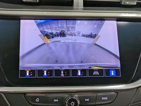 Used 2021 Buick Encore GX Select w/ Advanced Technology Package AWD/4WD image 13