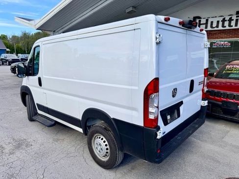 Used 2024 RAM ProMaster 1500 w/ Convenience Group FWD image 3