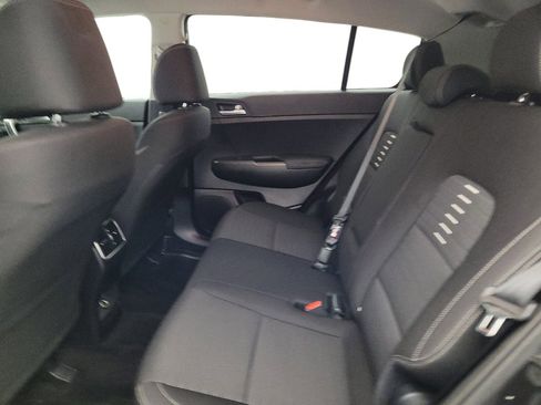 Used 2020 Kia Sportage LX w/ LX Popular Package AWD/4WD image 18