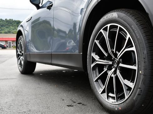 New 2025 MAZDA CX-70 Plug-In Hybrid w/ Premium Pkg image 10