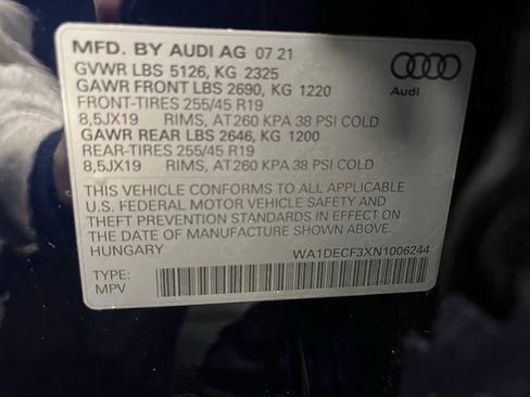 Used 2022 Audi Q3 2.0T Premium image 24