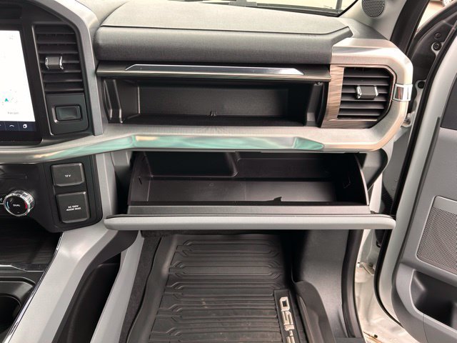 Used 2024 Ford F150 Lariat AWD/4WD image 32