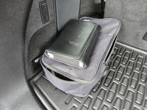 Used 2021 Lincoln Aviator Grand Touring w/ Elements Package Plus image 35