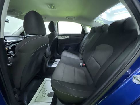 Used 2023 Kia Forte LXS w/ LXS Technology Package image 25