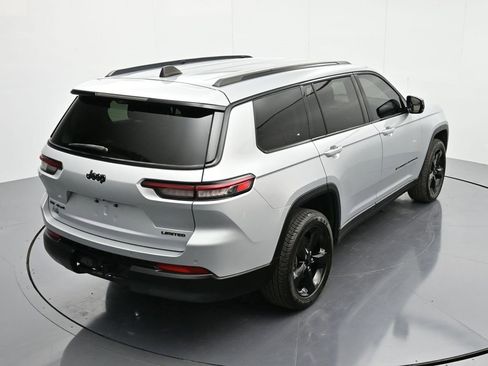 Used 2023 Jeep Grand Cherokee L Limited w/ Luxury Tech Group II image 31