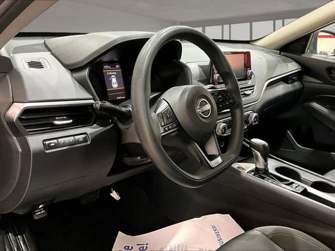 Used 2023 Nissan Altima 2.5 S image 13