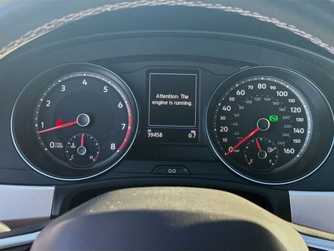 Used 2021 Volkswagen Atlas SE w/ Panoramic Sunroof Package image 11