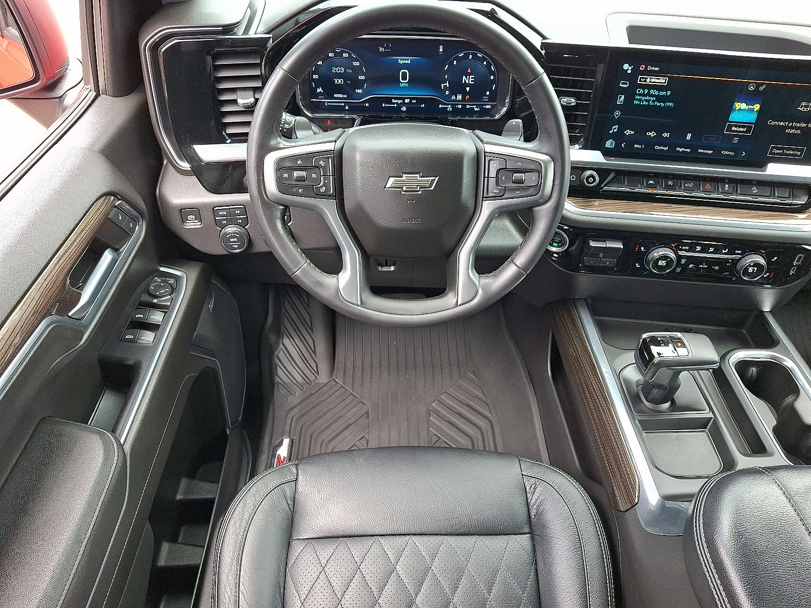 Used 2022 Chevrolet Silverado 1500 LT Trail Boss w/ Convenience Package II AWD/4WD image 12