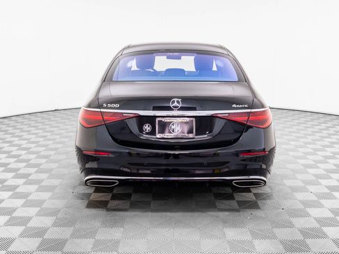 Used 2022 Mercedes-Benz S 500 4MATIC image 4