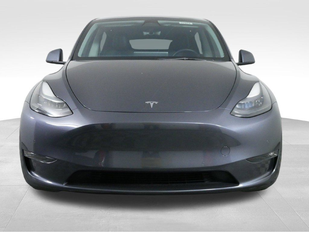 Used 2022 Tesla Model Y Performance AWD/4WD image 3