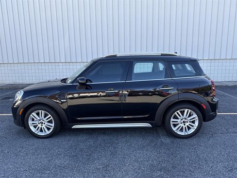 Used 2022 MINI Cooper Countryman image 4