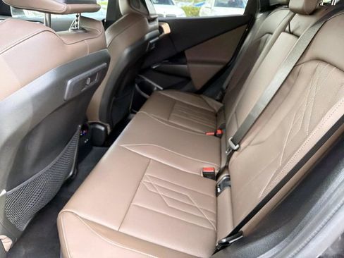 Used 2025 BMW X3 xDrive30i image 12