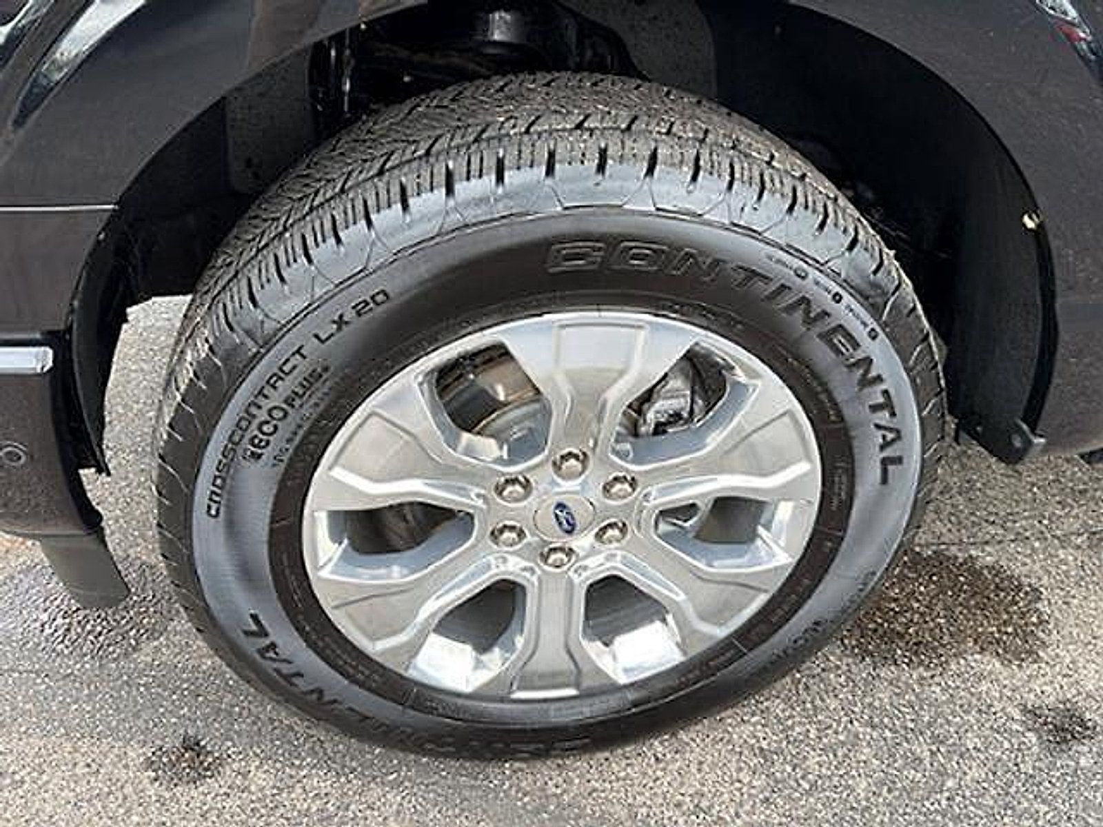 Used 2022 Ford F150 Platinum w/ Equipment Group 701A High AWD/4WD image 4