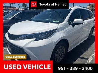 Used 2025 Toyota Sienna LE w/ LE Plus Package FWD video 1