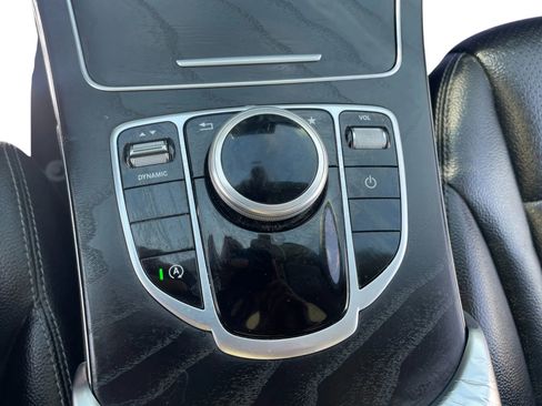 Used 2017 Mercedes-Benz C 300 4MATIC Sedan image 18