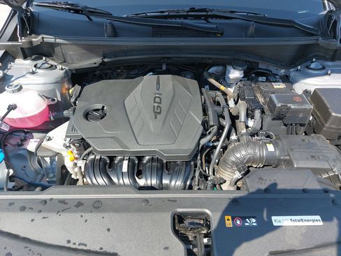 Used 2024 Kia Sportage EX FWD image 29