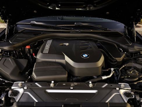 New 2026 BMW 330i Sedan w/ M Sport Package image 29