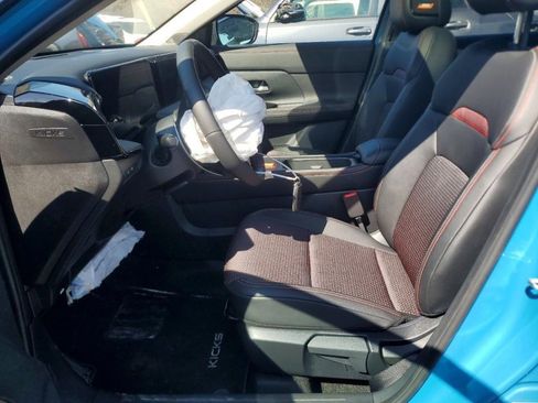 Used 2026 Nissan Kicks SR w/ SR Premium Package image 6