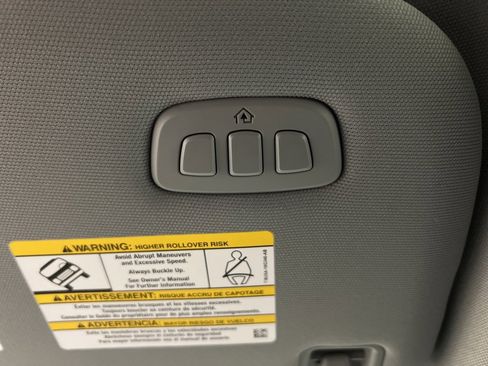 New 2026 Ford F250 Lariat w/ Black Appearance Package image 28