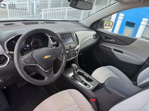 Used 2024 Chevrolet Equinox LS w/ LS Convenience Package FWD image 10
