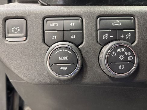 Used 2023 Chevrolet Silverado 1500 RST image 24