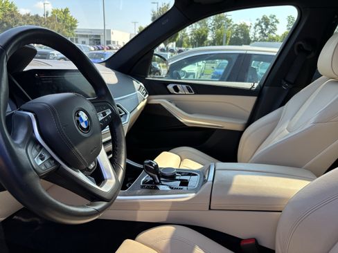 Used 2022 BMW X5 sDrive40i w/ Premium Package RWD image 36